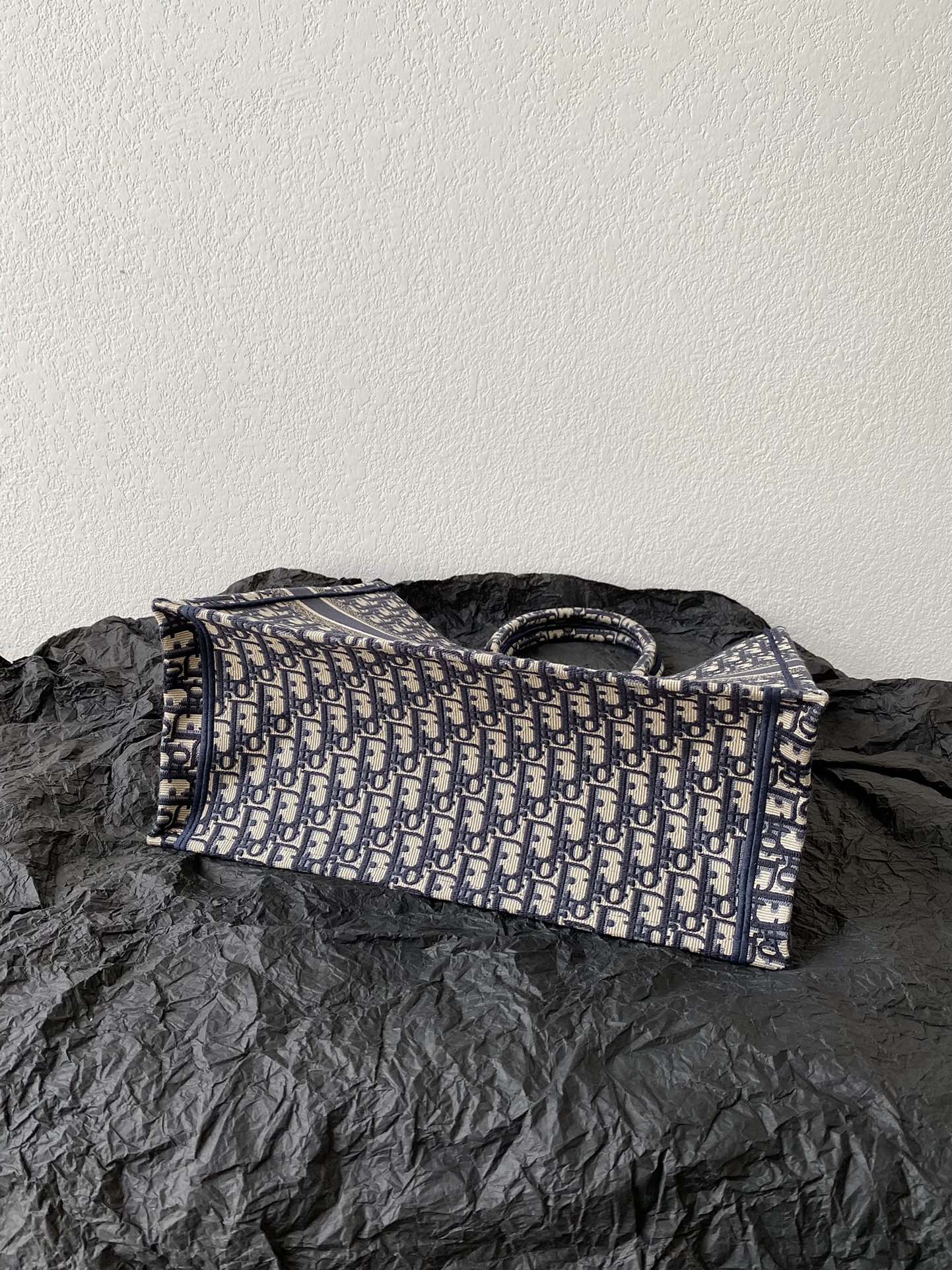 CD Large Book Tote 42cm Oblique Embroidery Calfskin