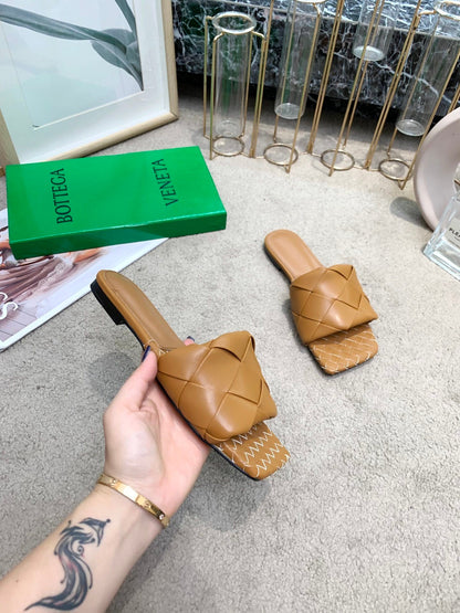 Bottega Veneta Women’s Chunky Woven Flat Sandals