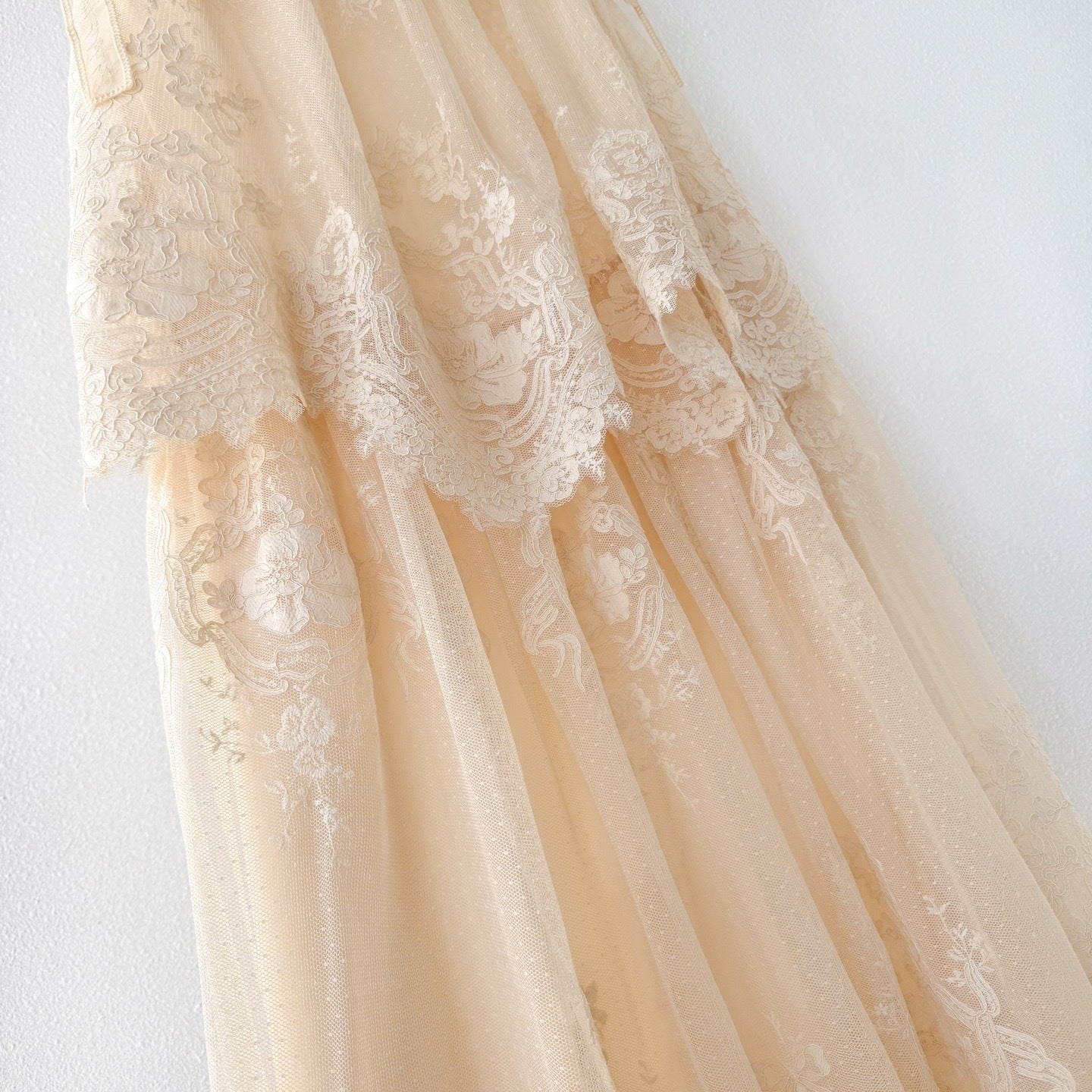 1Beautiful dress Zim