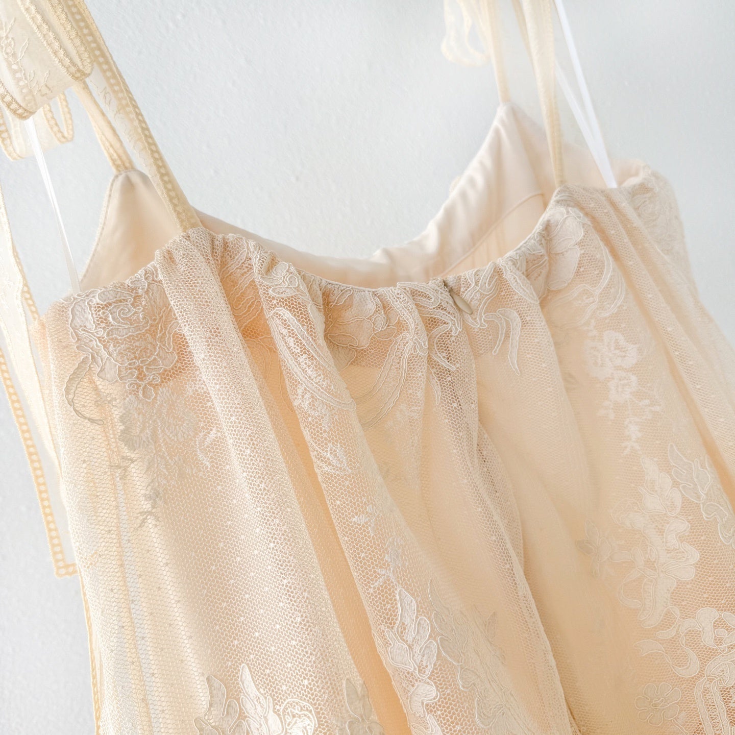 1Beautiful dress Zim