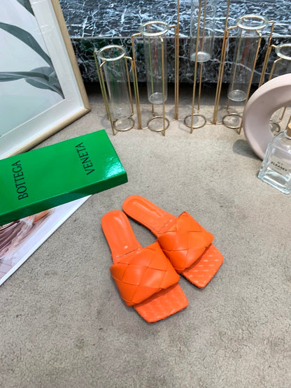 Bottega Veneta Women’s Chunky Woven Flat Sandals