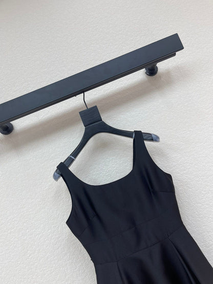 D Hepburn-Style Bow-Back Sleeveless Mini Dress