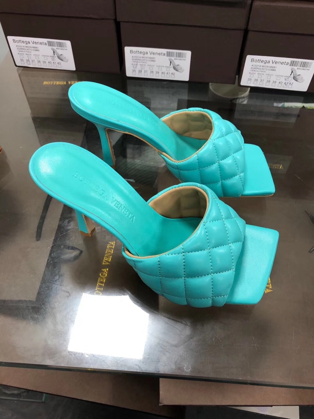 BV Women’s 2020 Spring Embroidered Sheepskin High-Heeled Slippers