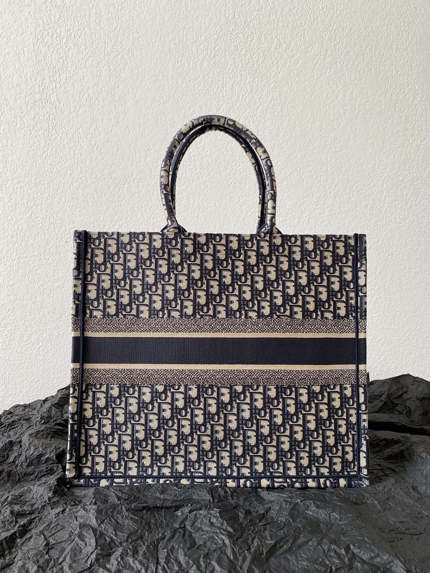 CD Large Book Tote 42cm Oblique Embroidery Calfskin