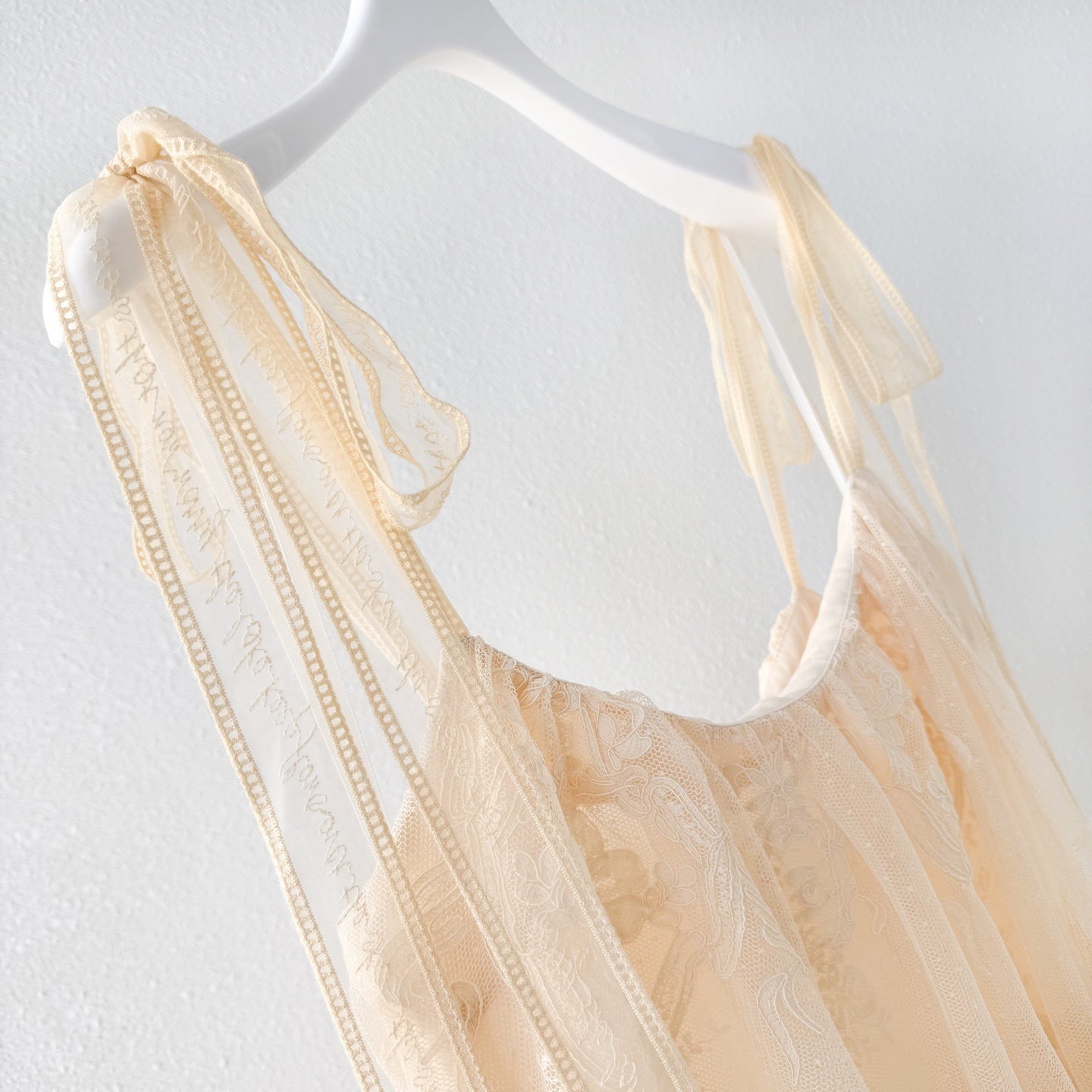 1Beautiful dress Zim