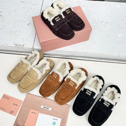 MiuMi Autumn/Winter New Slip-on Loafers