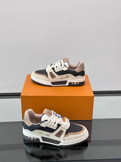 Colorway Couple Trainer Sneakers