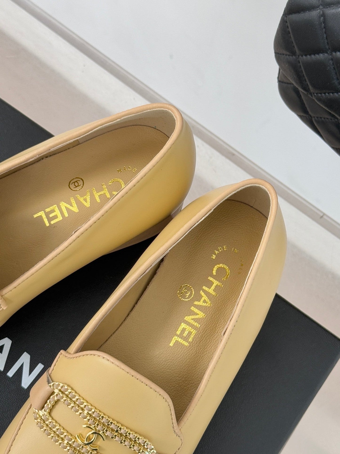 CH 25C Double C Chain Buckle Chunky Heel Loafers