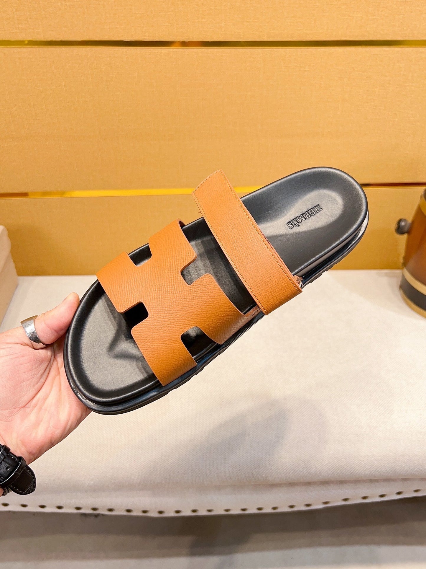 hm Oran Calfskin H-Style Mules