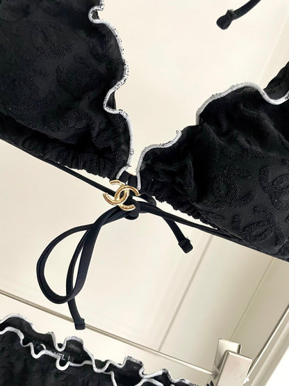 Flattering One-Piece Bikini Subtle Pattern Slimming