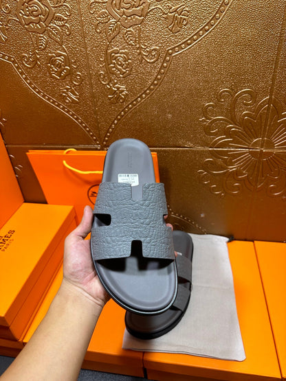 hm Oran Leather Slippers