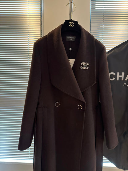 chDark Brown/Black Wool Double-Breasted Coat