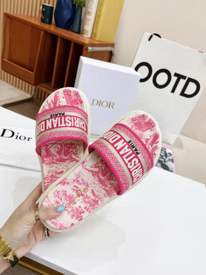 D-Letter Platform Sandals