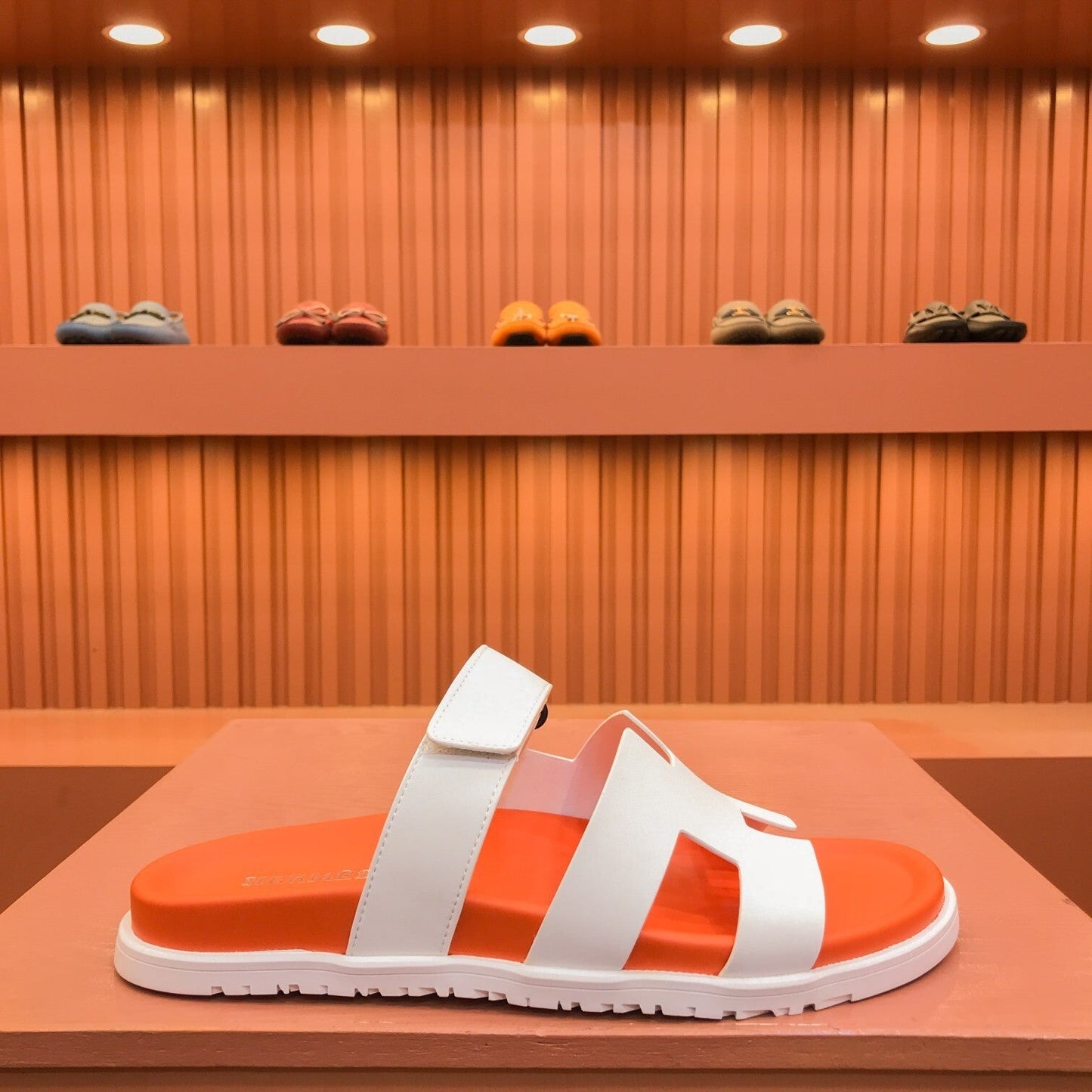 High-Quality Upper W105 H Premium Shoes