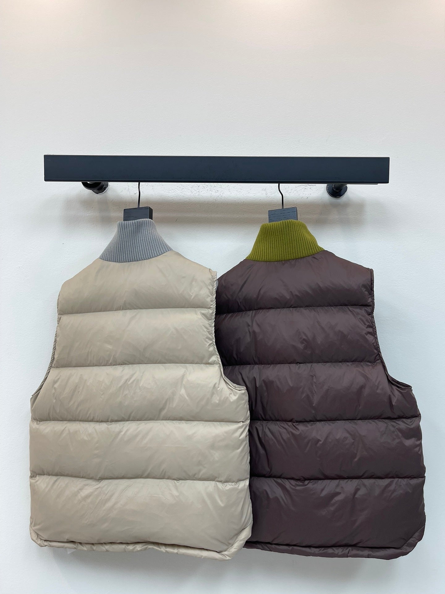 Ribbed Stand Collar Color-Blocked Cotton Vest