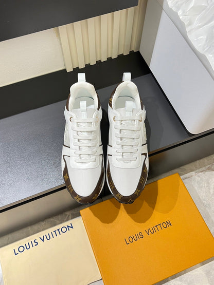 Unisex Boutique-Synchronized Waterproof Shoes