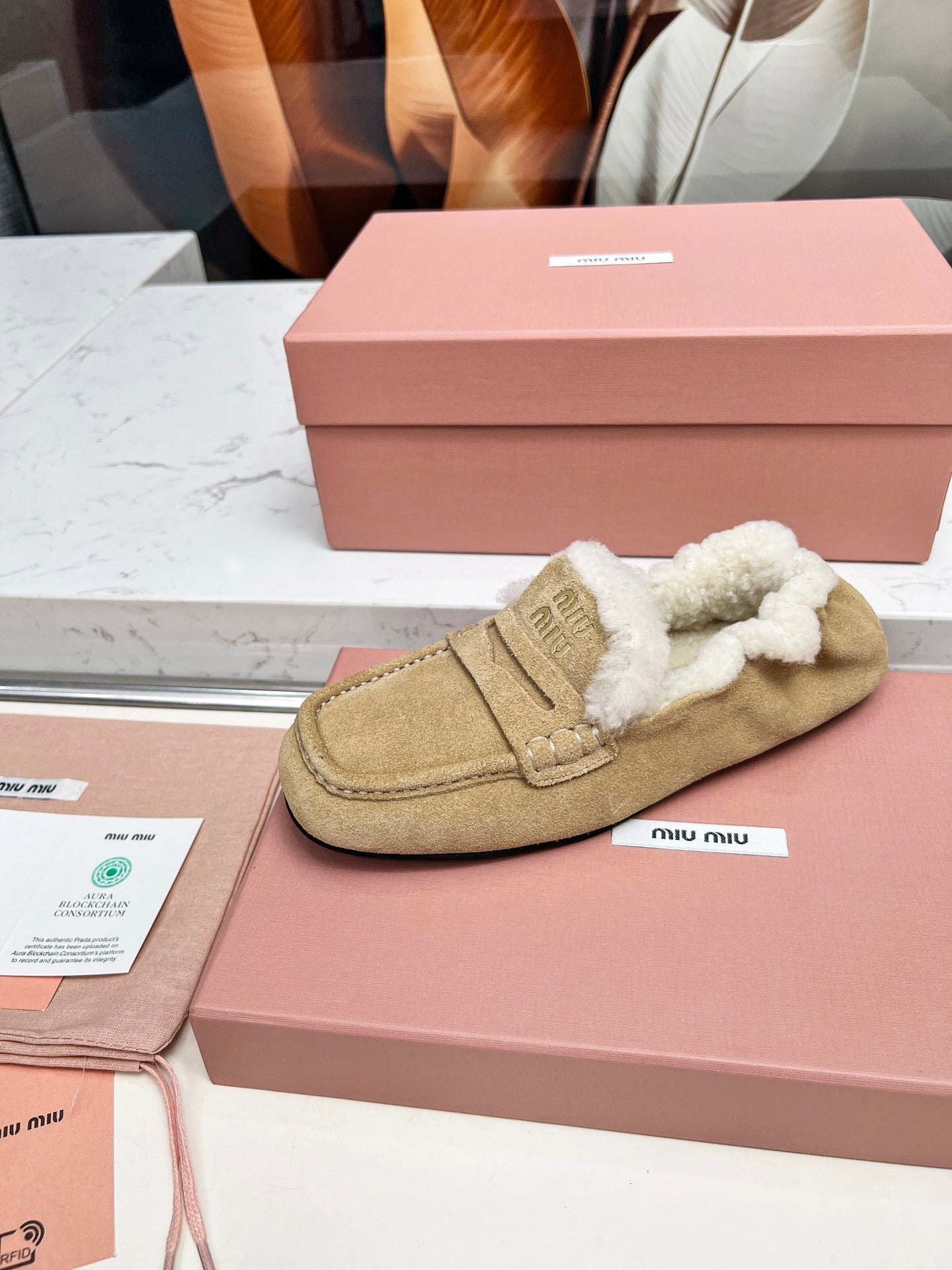 MiuMi Autumn/Winter New Slip-on Loafers