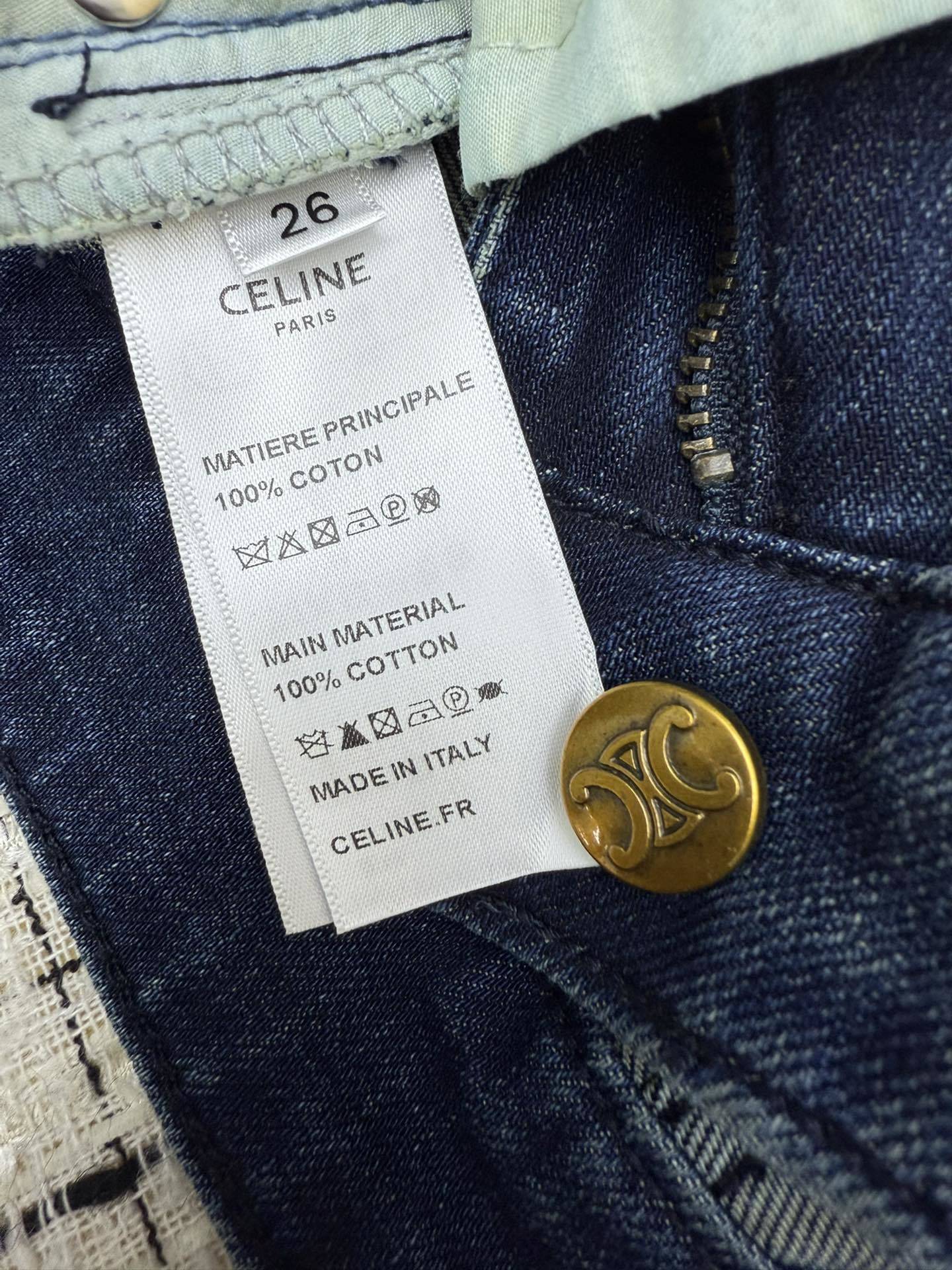 Triomphe Logo Straight-Leg Jeans Retro Style & Frayed Pockets