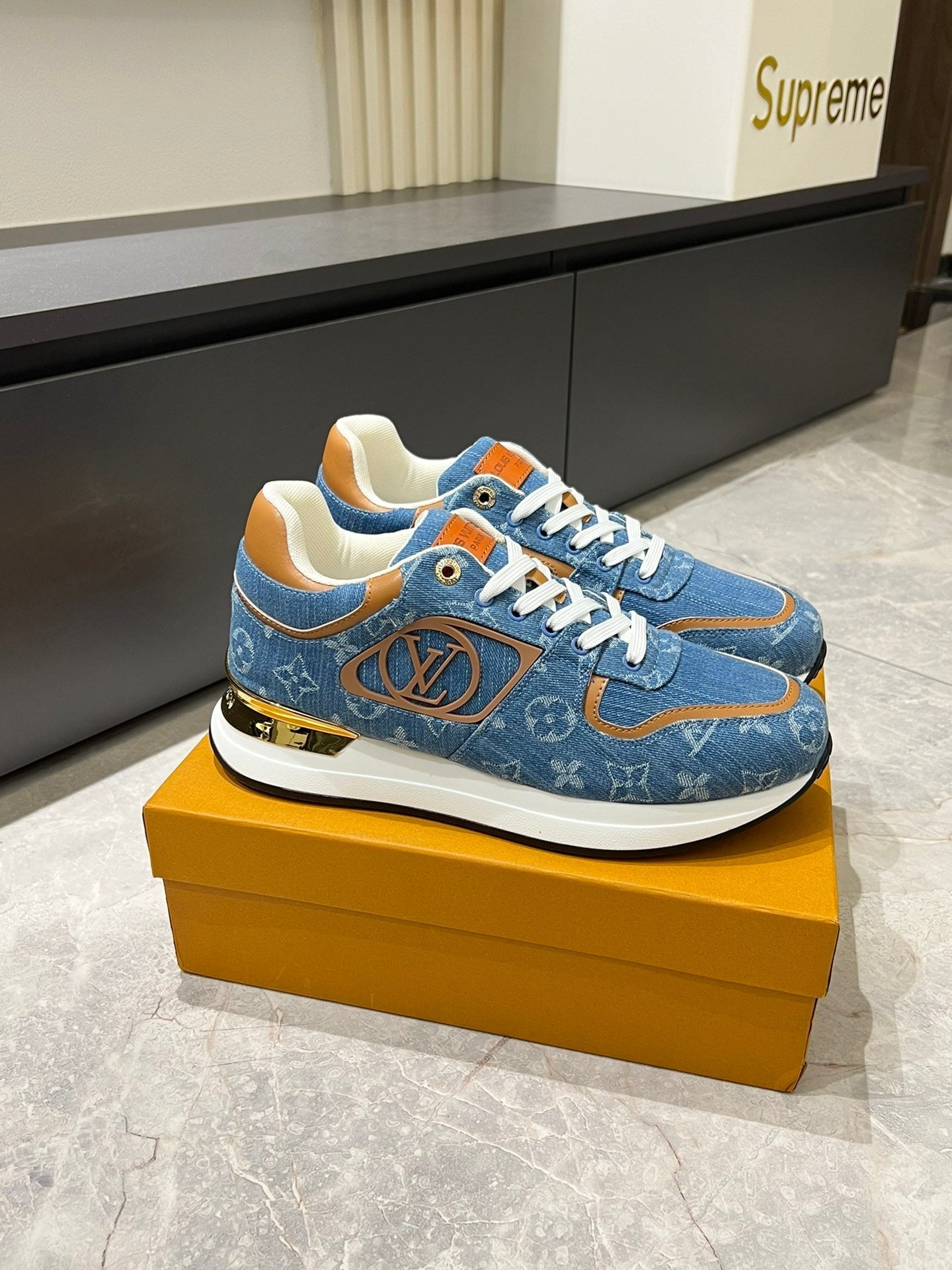 Luxury Men's Low-Top Sneakers