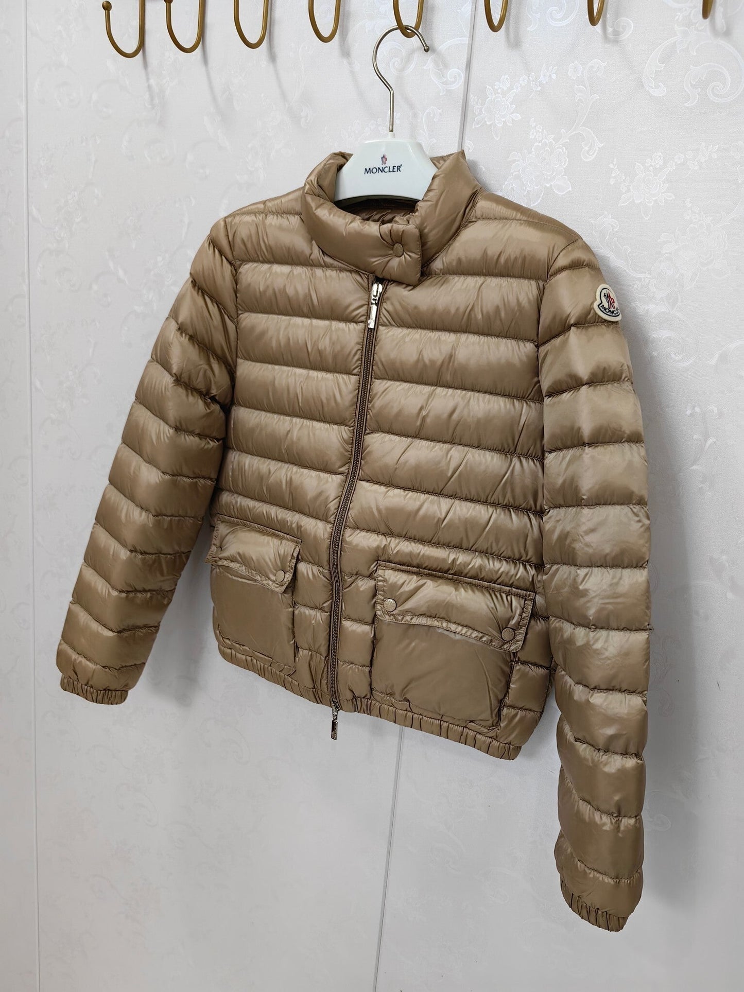 Early Autumn Champagne Down Jacket Best Style
