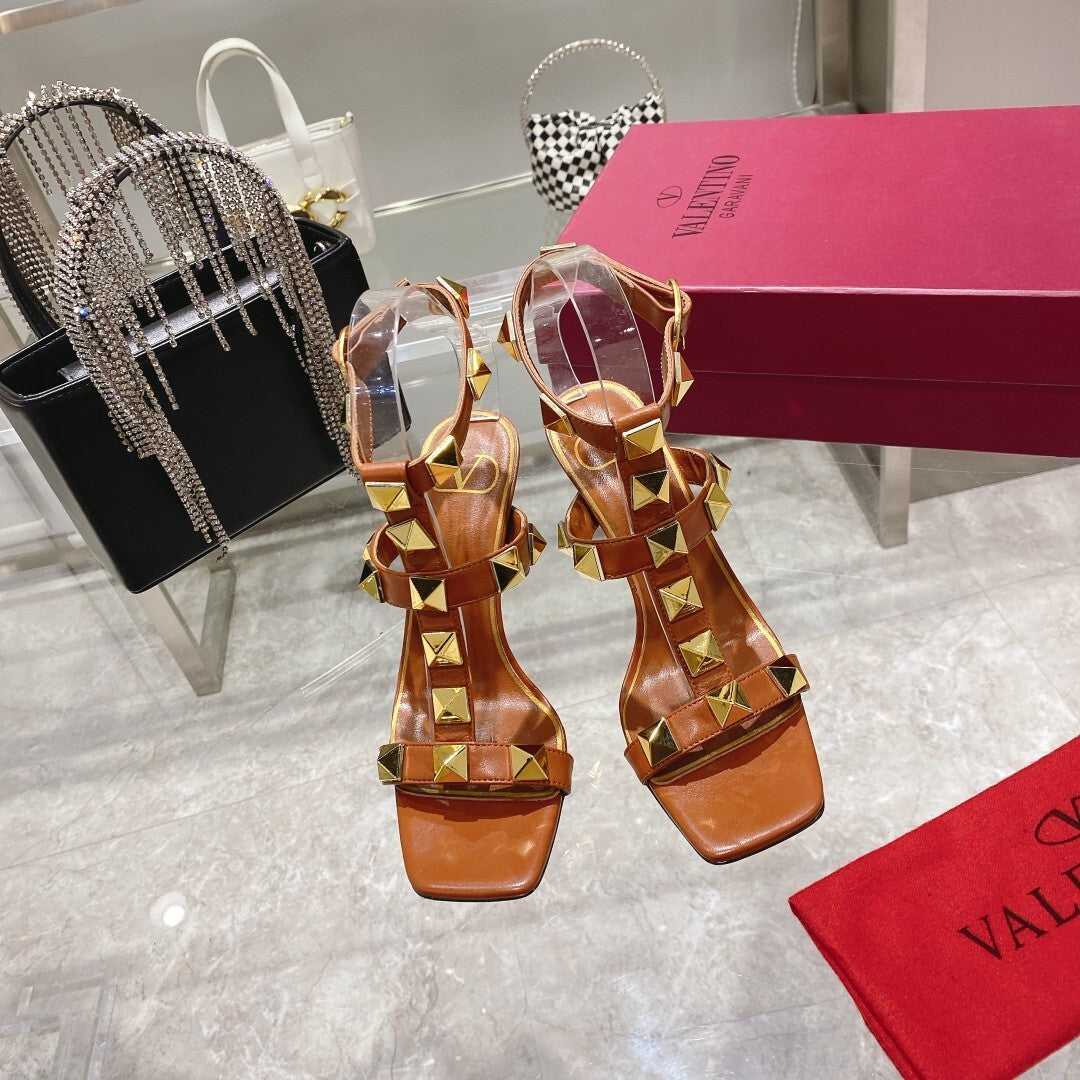 Val studded sandals