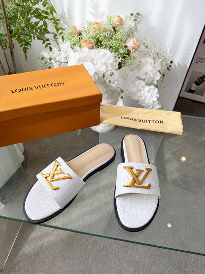 LV G82 Slippers