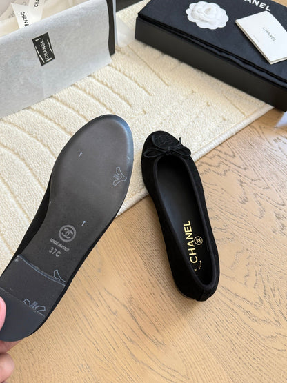 CC 25C Ballet Flat Suede Calfskin