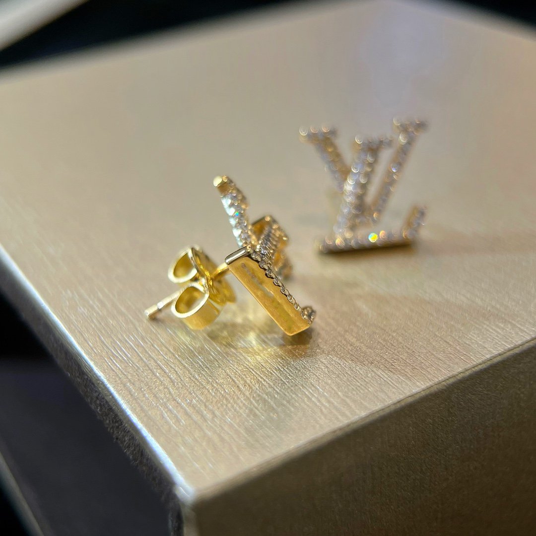 LV Logo Diamond Stud Earrings