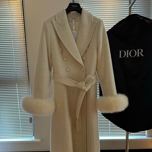 DIO Elegant Cashmere Wool Coat with Fox Fur Trim
