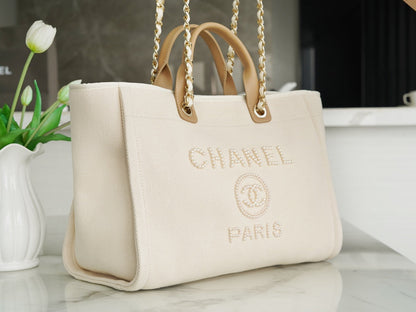 CC Large Tote 39 Light Beige Canvas Pearl Logo