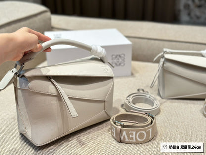 Loe Medium 24 Puzzle Bag In White Grained Calfskin