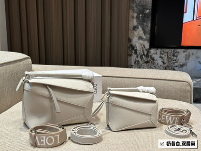 Loe Medium 24 Puzzle Bag In White Grained Calfskin