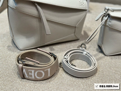 Loe Medium 24 Puzzle Bag In White Grained Calfskin