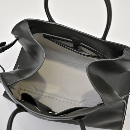 The Row Margaux 15 38cm Tote Bag In Calfskin