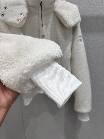 Short Hooded Lambswool Jacket Cozy Cloud Soft