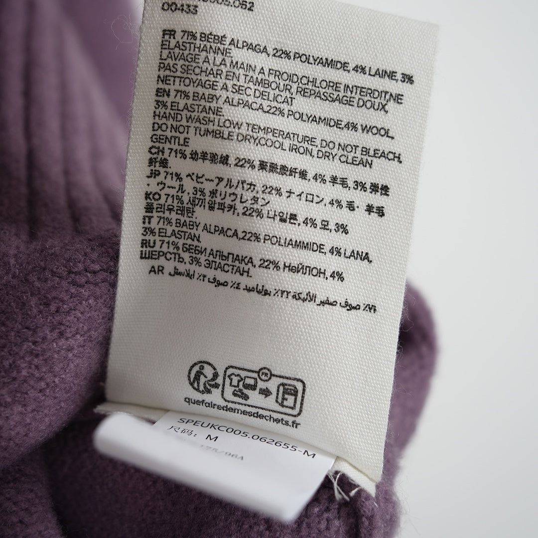 A Alpaca Wool White Heart Cardigan Unisex Loose Fit