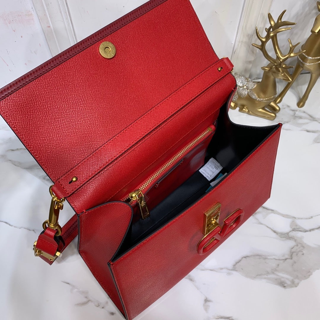 Val Small VSLING Grainy Calfskin Handbag