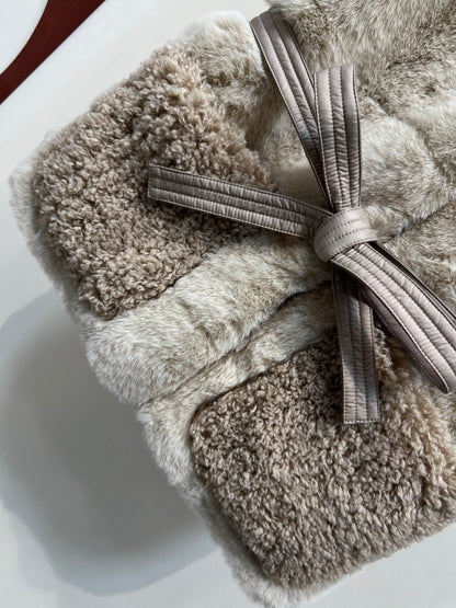 Early Autumn Plush Belted Down Vest Stylish & Unisex