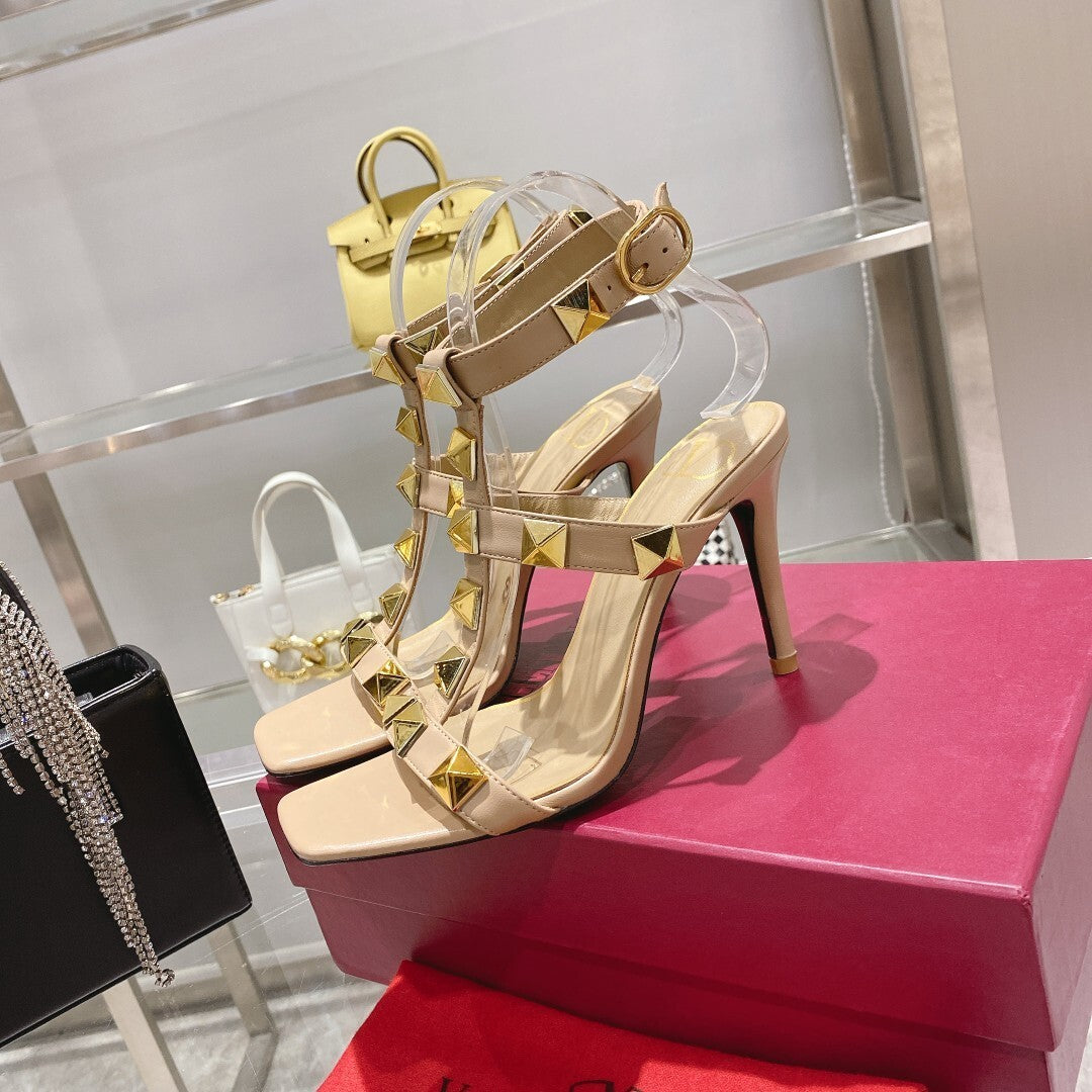 Val studded sandals