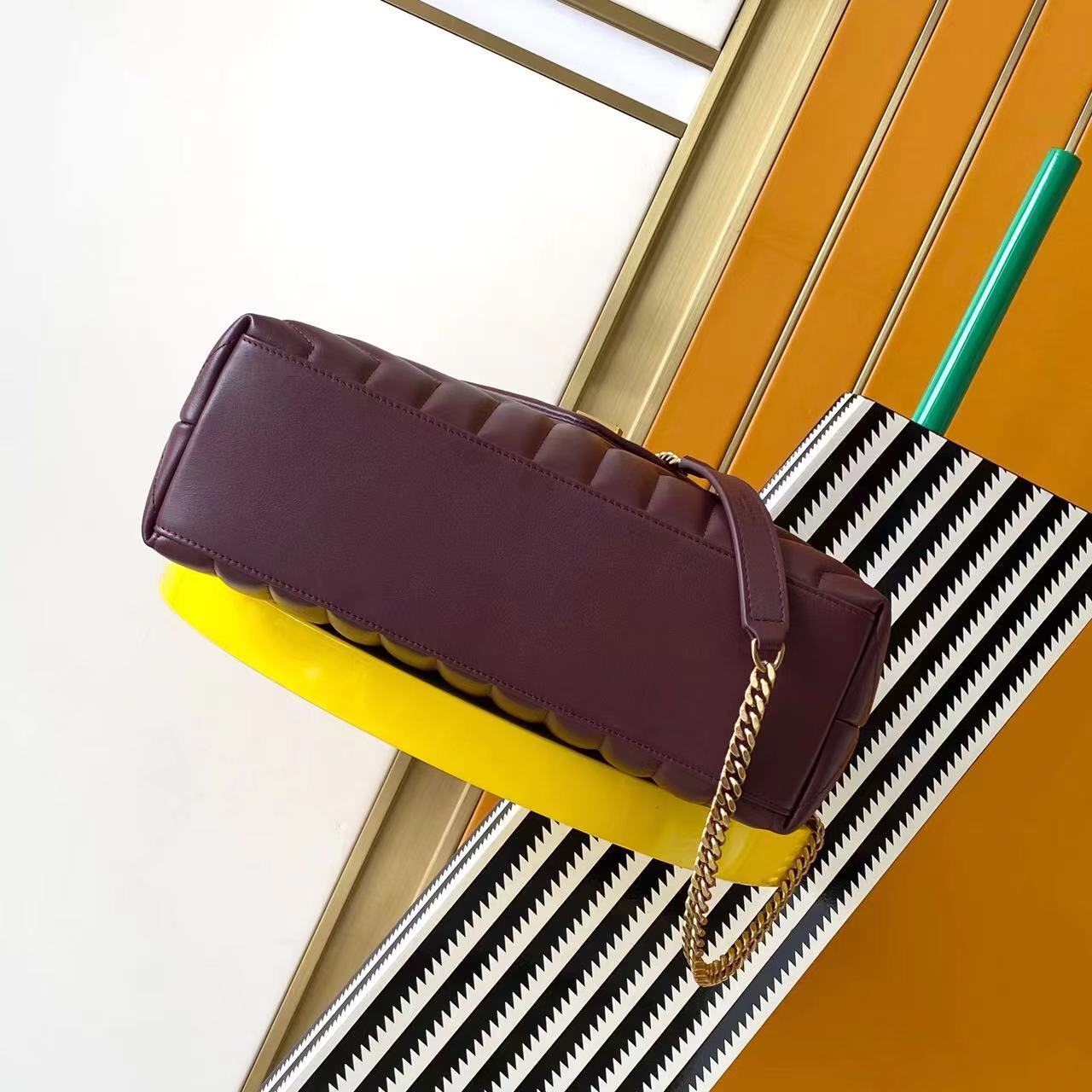 Loulou Medium Leather Bag