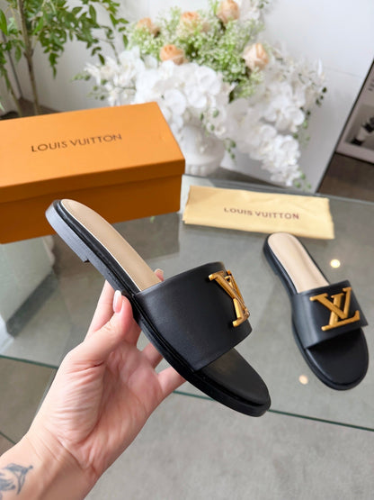 LV G82 Slippers
