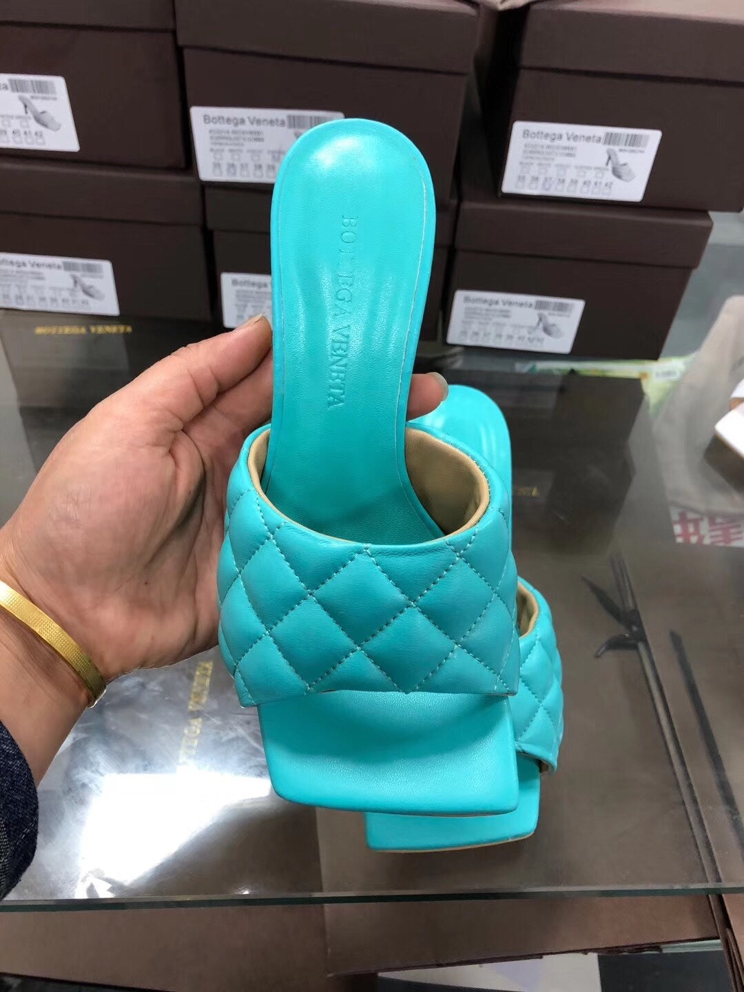 BV Women’s 2020 Spring Embroidered Sheepskin High-Heeled Slippers