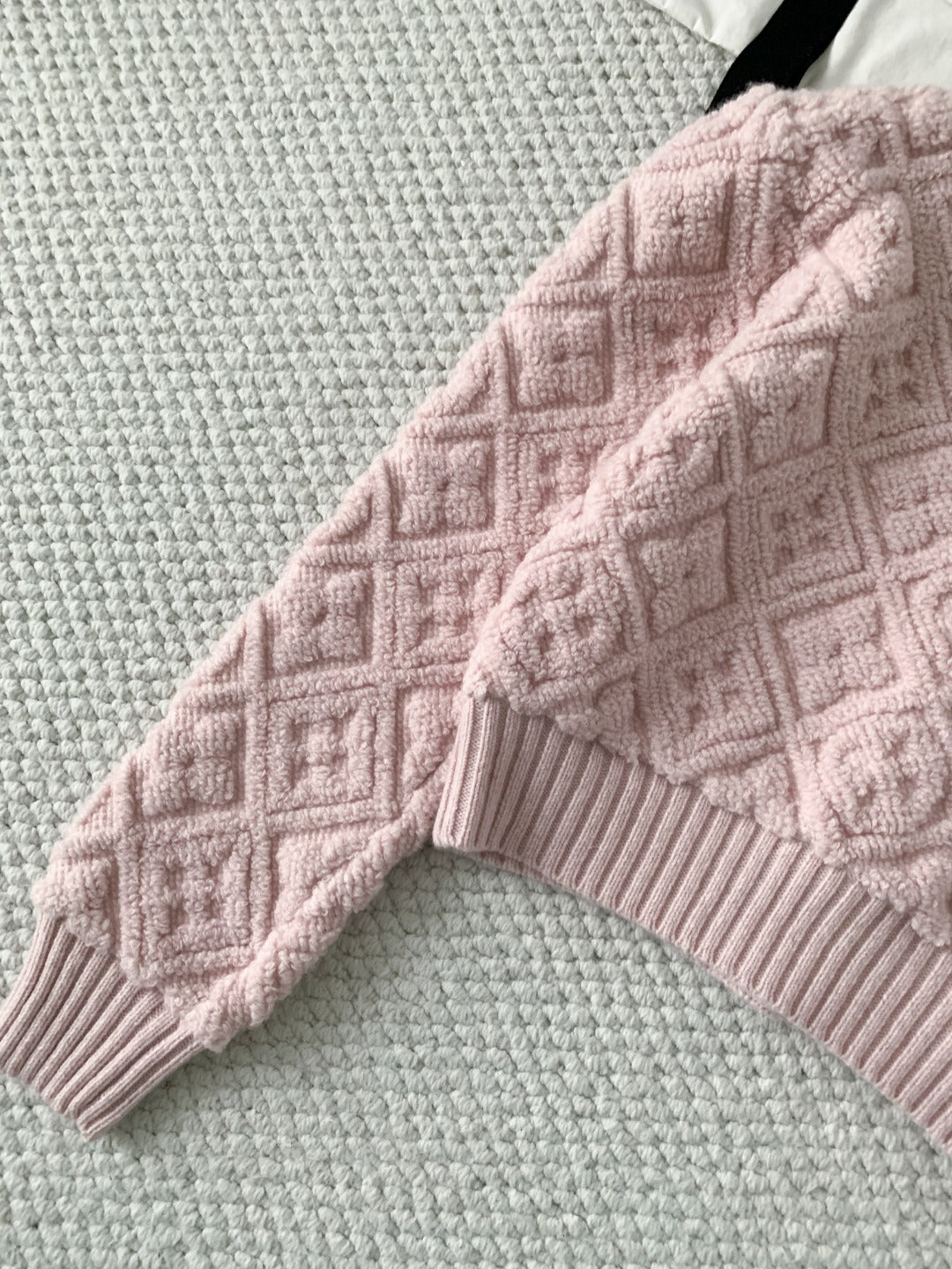 LV Women’s SK-II Cashmere & Wool Jacquard Terry Sweater Set