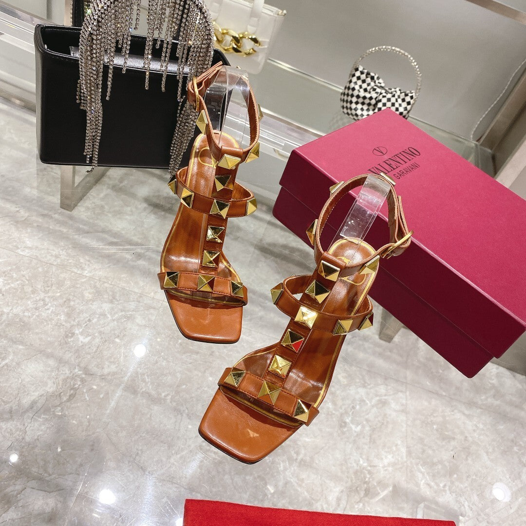 Val studded sandals