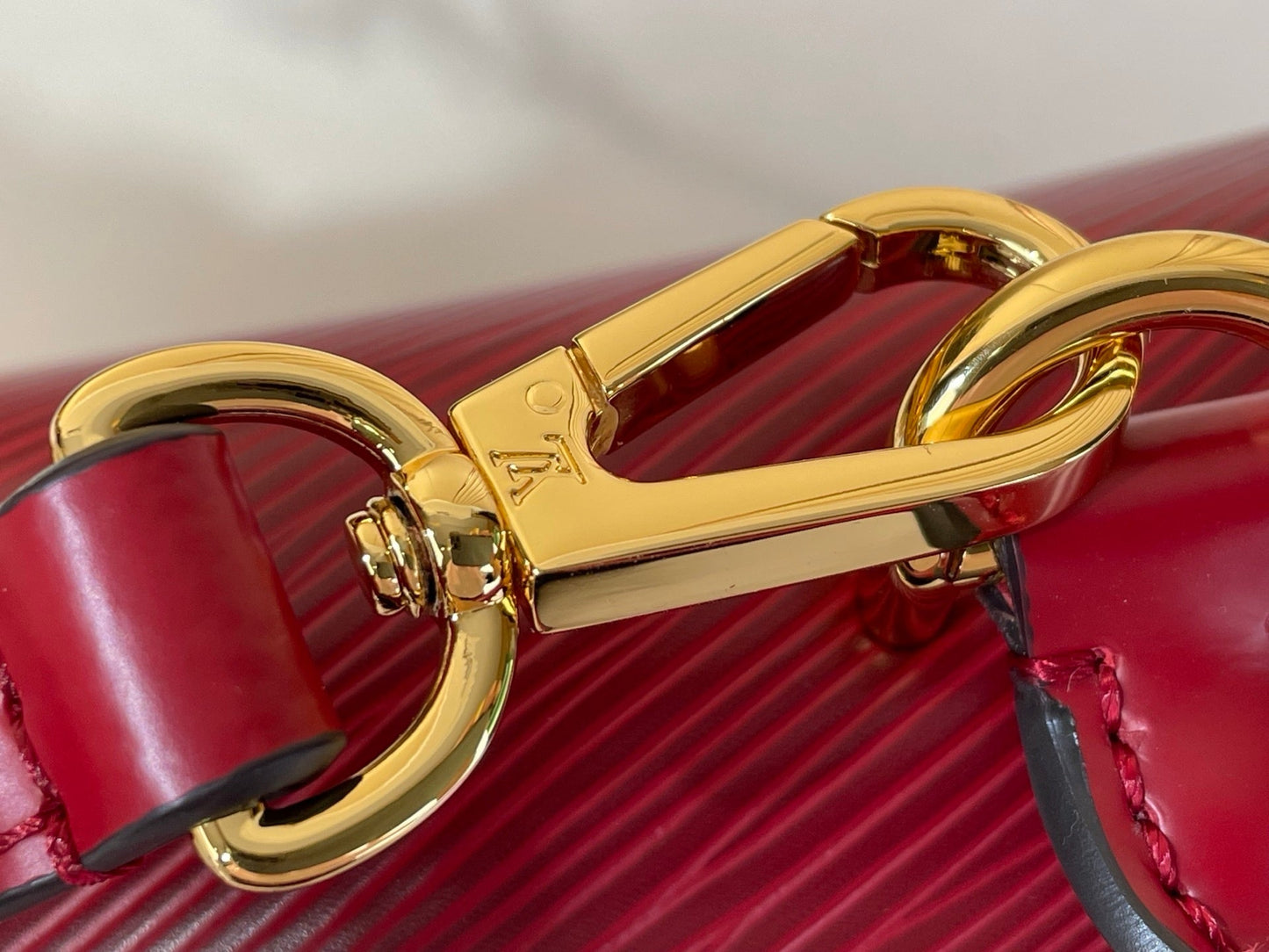 Luis Vi Cluny Mini Epi Leather Bag